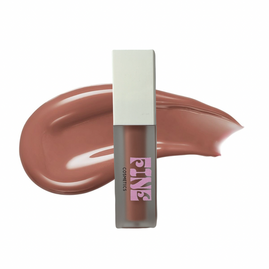 Warm hazelnut gloss